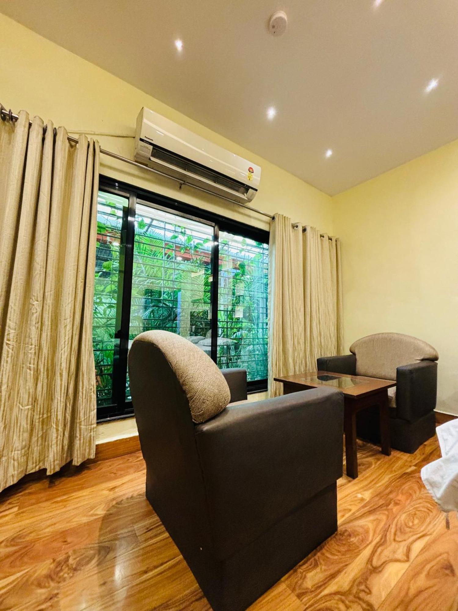 Royal Palms Luxury Service Apartment Nagpur Exterior photo
