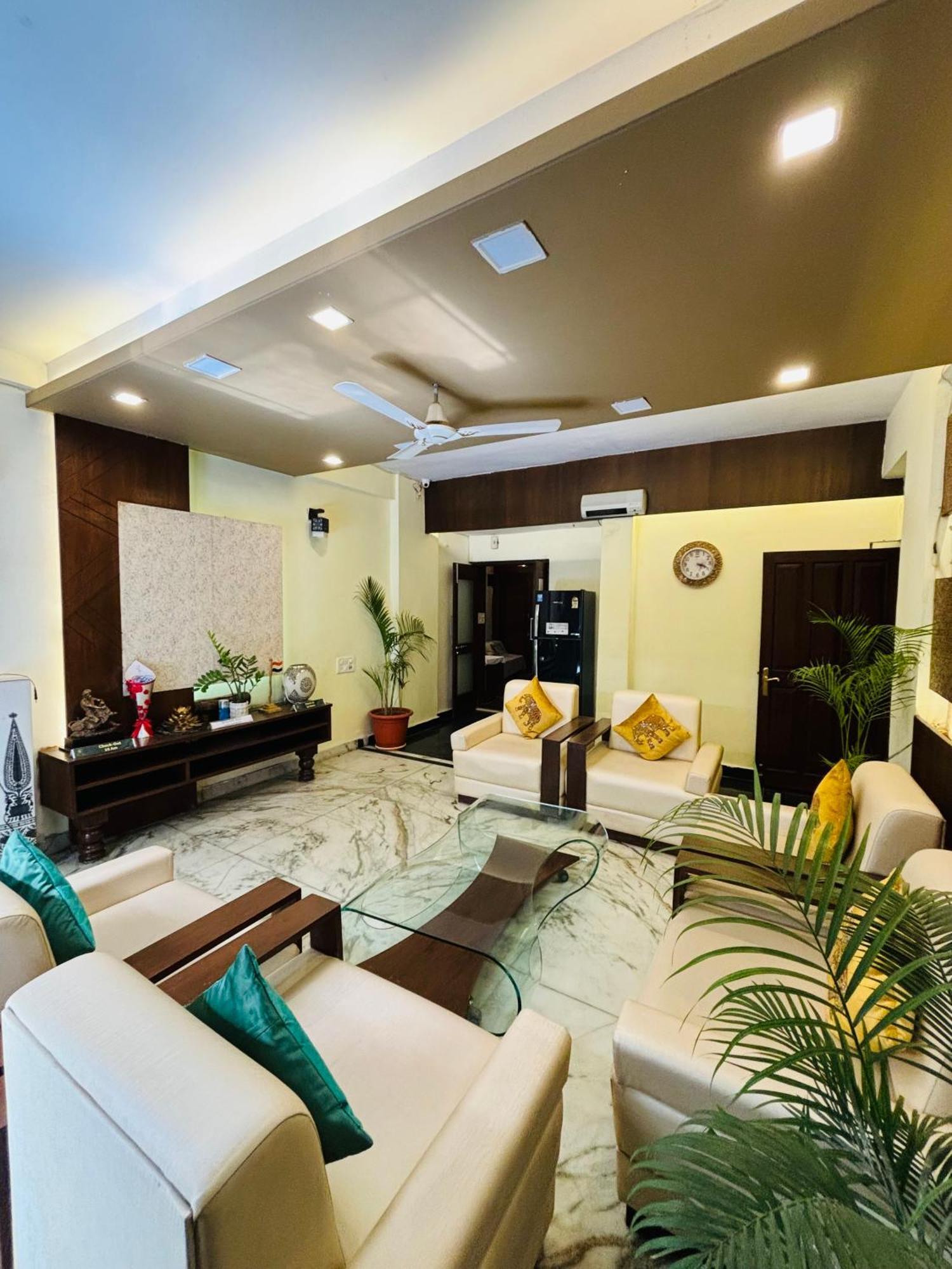 Royal Palms Luxury Service Apartment Nagpur Exterior photo