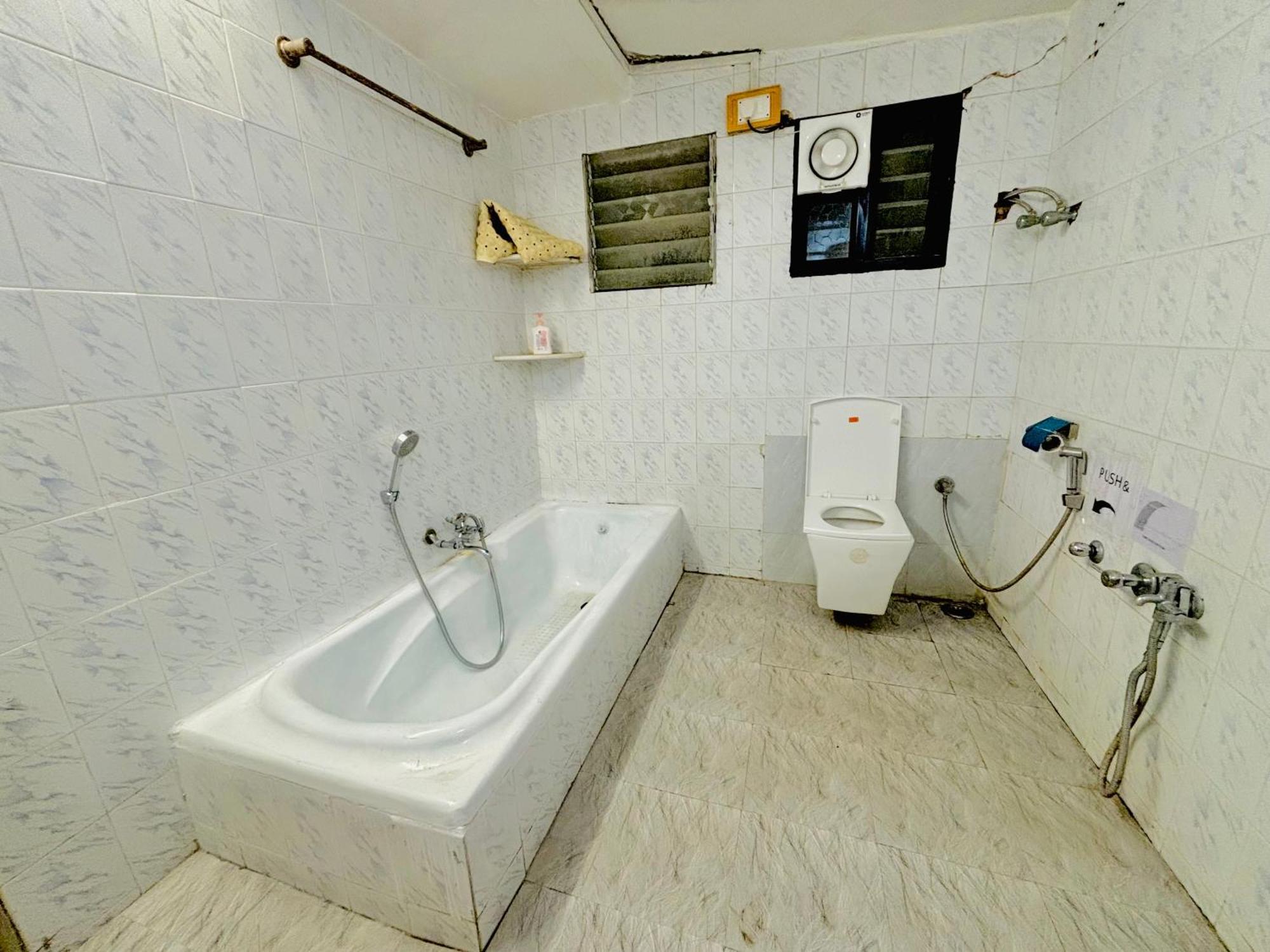 Royal Palms Luxury Service Apartment Nagpur Room photo