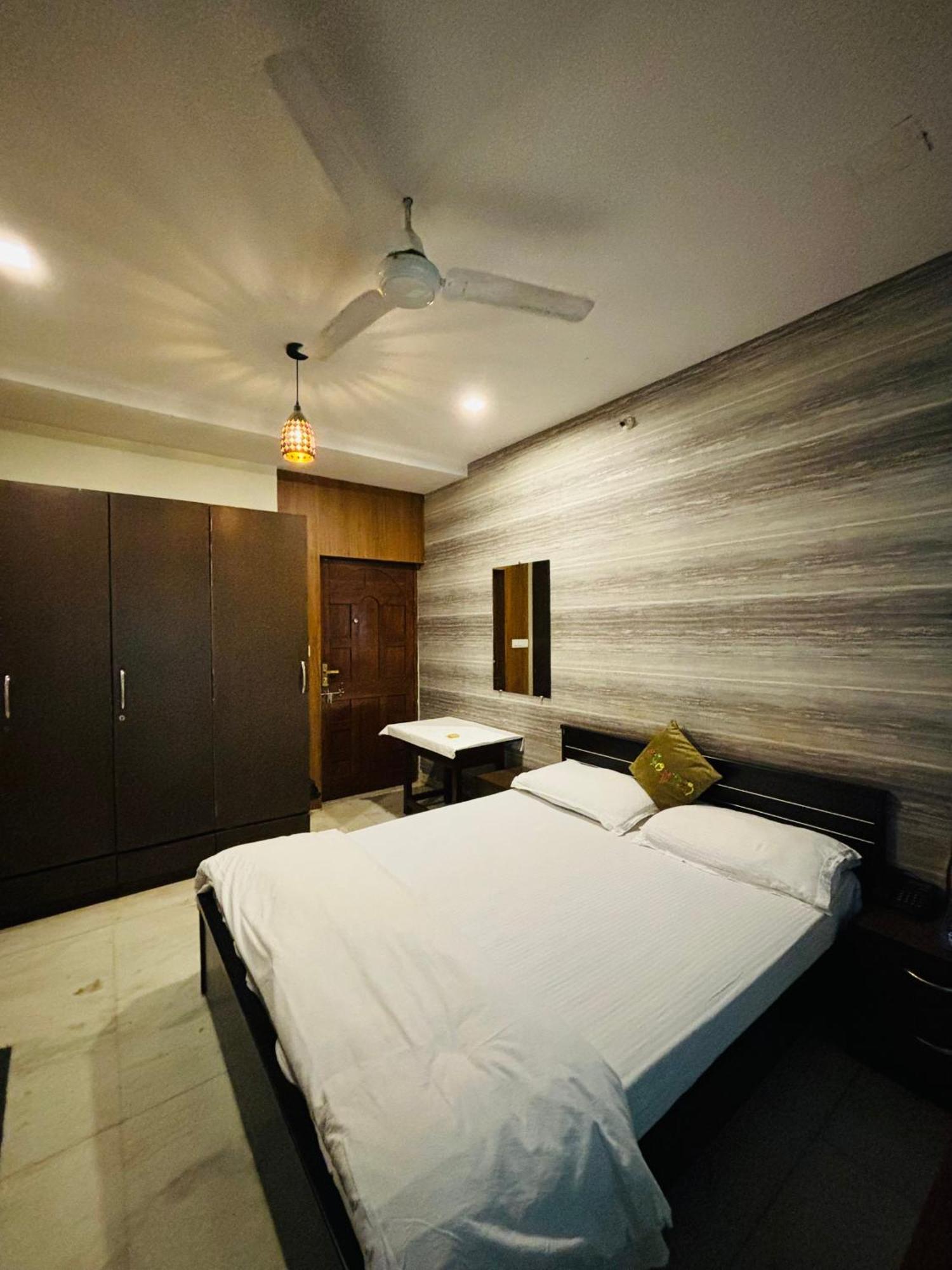 Royal Palms Luxury Service Apartment Nagpur Exterior photo